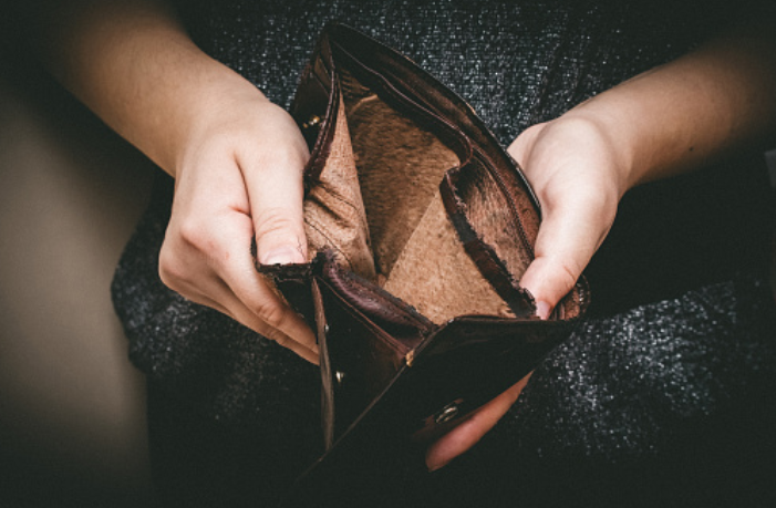 money crisis